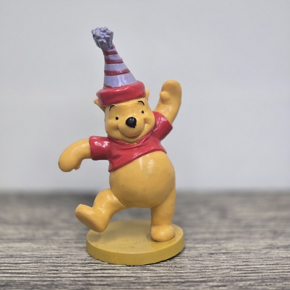 BIRTHDAY PARTY WINNIE THE POOH 3.75" Cake Topper Figure 100 Acre Woods Disney‎ - Picture 3 of 6
